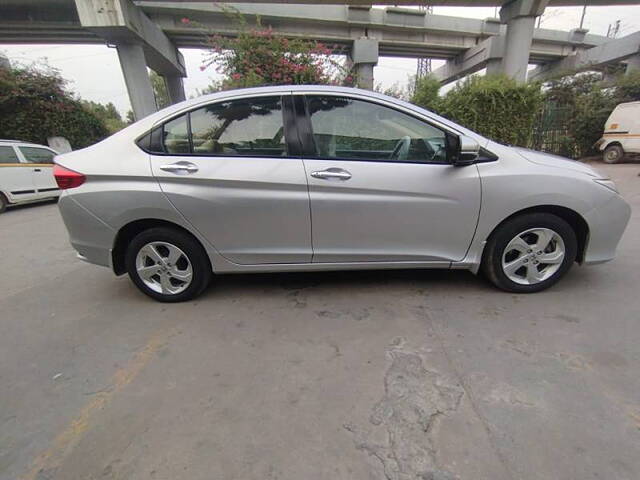 Used Honda City 4th Generation V Petrol [2017-2019] in Delhi