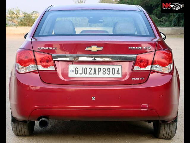 Used 2011 Chevrolet Cruze in Ahmedabad