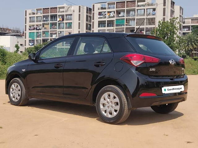 Used Hyundai Elite i20 [2016-2017] Magna 1.4 CRDI [2016-2017] in Gandhinagar