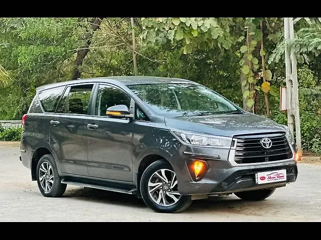 Second Hand 2022 Toyota Innova Crysta G Plus 2.4 7 STR for sale at Rs ...