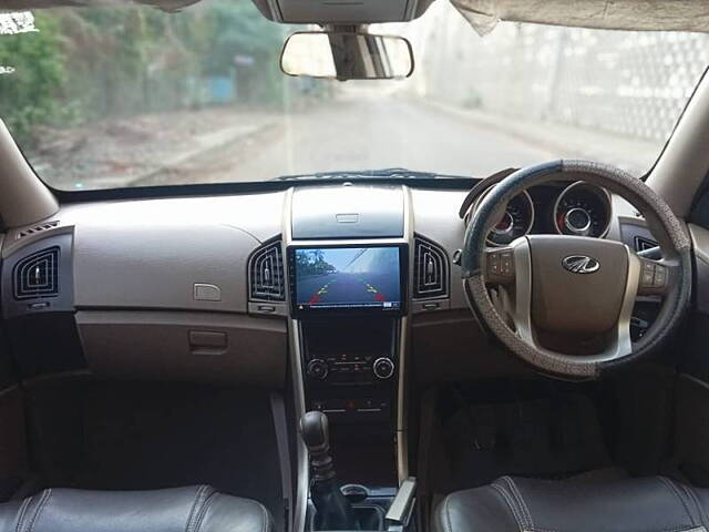 Used Mahindra XUV500 [2015-2018] W6 in Vadodara