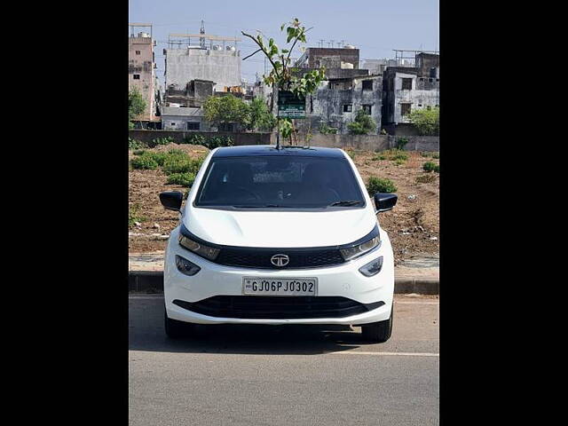 Used 2022 Tata Altroz in Surat