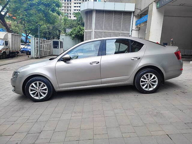 Used Skoda Octavia [2017-2021] 2.0 TDI CR Style Plus AT [2017] in Mumbai