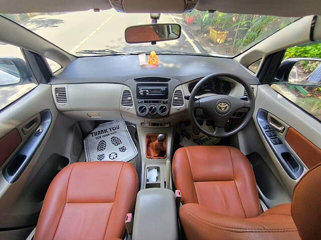 Used Toyota Innova [2005-2009] 2.5 G4 8 STR in Mumbai