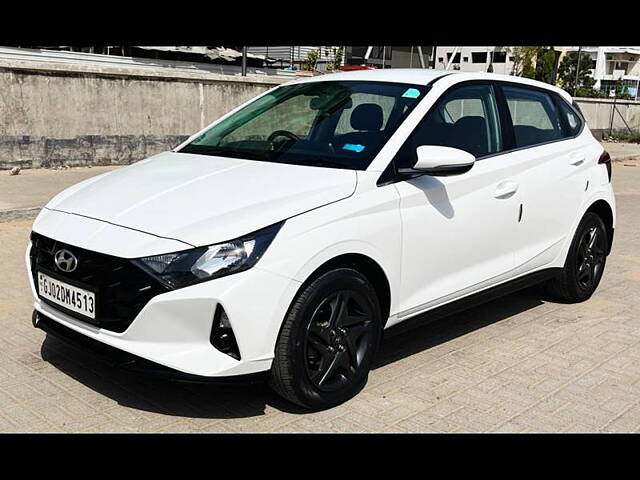 Used Hyundai i20 [2020-2023] Sportz 1.2 MT [2020-2023] in Ahmedabad