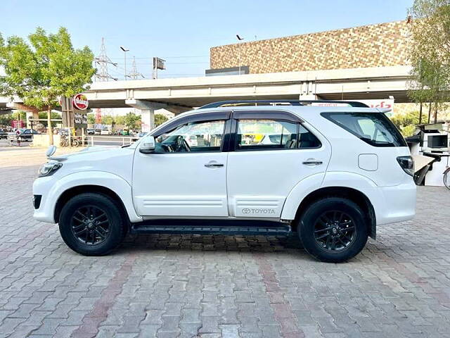 Used Toyota Fortuner [2012-2016] 3.0 4x4 AT in Ahmedabad