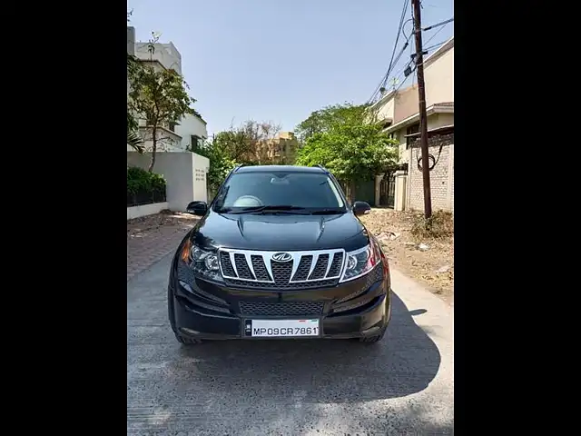 Used 2016 Mahindra XUV500 in Indore
