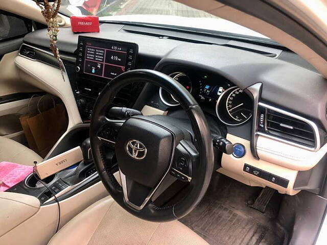 Used Toyota Camry Hybrid in Chennai