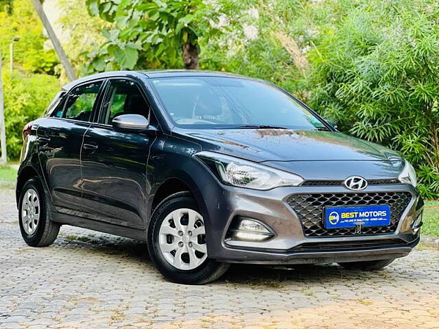 Used Hyundai Elite i20 [2018-2019] Sportz 1.2 in Ahmedabad