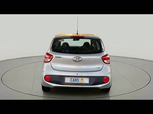 Used Hyundai Grand i10 Magna 1.2 Kappa VTVT in Ahmedabad