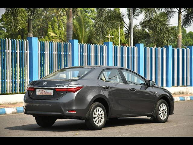 Used Toyota Corolla Altis G Petrol in Kolkata