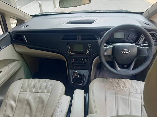 Used Mahindra Marazzo [2018-2020] M2 8 STR in Hyderabad