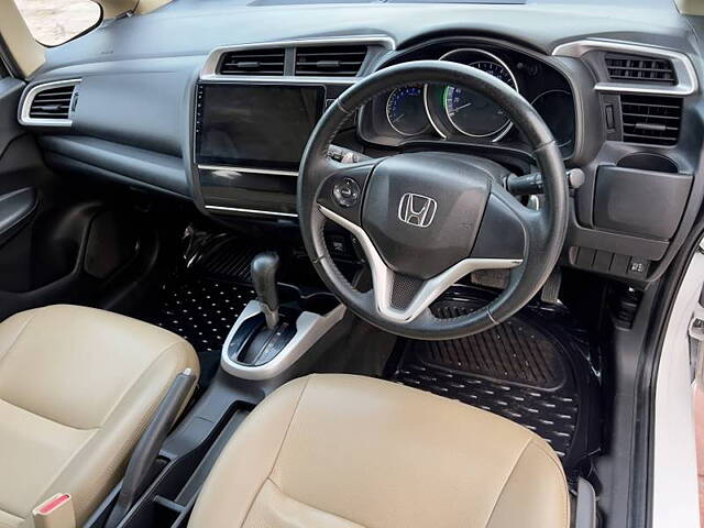 Used Honda Jazz [2015-2018] V AT Petrol in Delhi