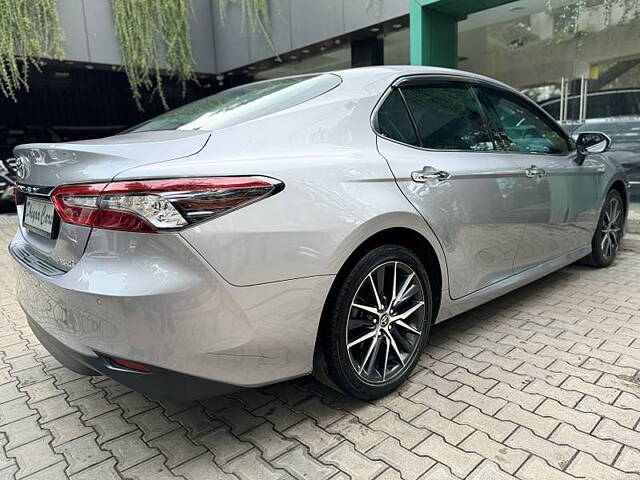 Used Toyota Camry Hybrid in Chennai