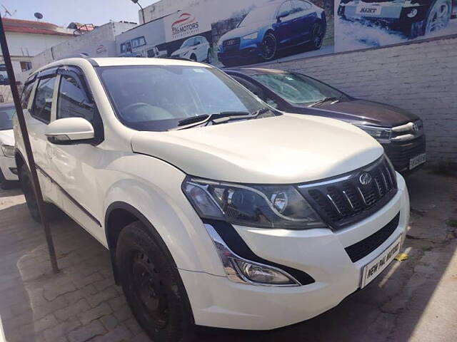 Used Mahindra XUV500 [2015-2018] W4 in Lucknow
