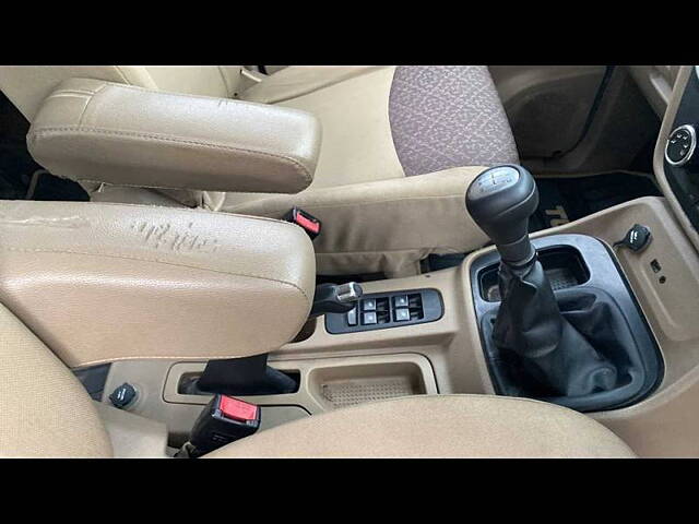 Used Mahindra TUV300 [2015-2019] T8 in Patna