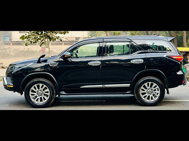 Used Toyota Fortuner 4X4 AT 2.8 Diesel in Delhi