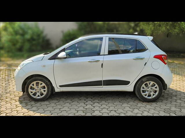 Used Hyundai Grand i10 Magna 1.2 Kappa VTVT CNG [2019-2020] in Ahmedabad