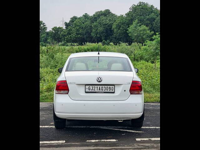 Used Volkswagen Vento [2014-2015] Highline Diesel AT in Surat