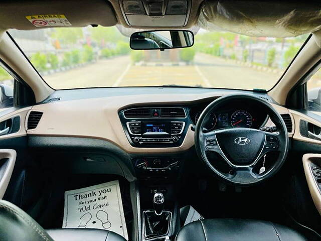 Used Hyundai Elite i20 [2019-2020] Sportz Plus 1.4 CRDi Dual Tone in Surat