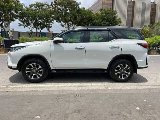 Used Toyota Fortuner Legender 2.8 4X4 AT in Mumbai