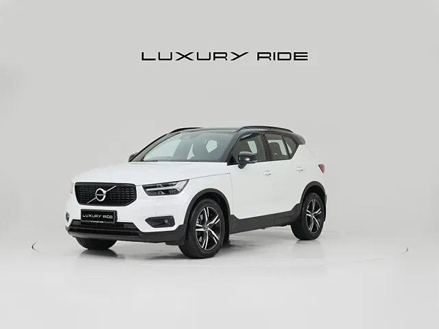 Used 2020 Volvo XC40 in Delhi
