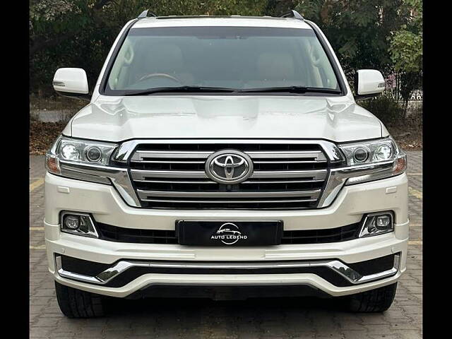 Used 2017 Toyota Land Cruiser in Gurgaon