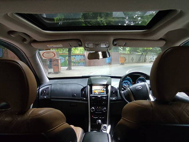 Used Mahindra XUV500 W11 (O) AT in Delhi