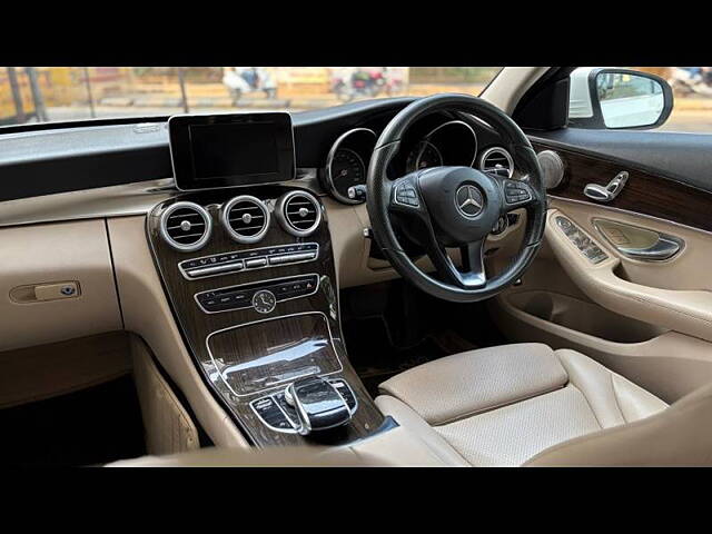 Used Mercedes-Benz C-Class [2014-2018] C 220 CDI Avantgarde in Mumbai