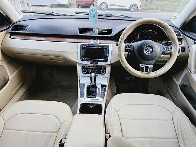 Used Volkswagen Passat [2007-2014] Comfortline DSG in Gandhinagar