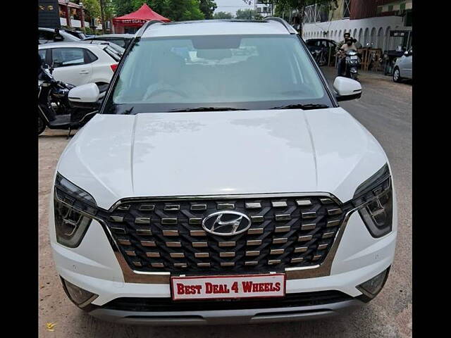 Used 2023 Hyundai Alcazar in Lucknow