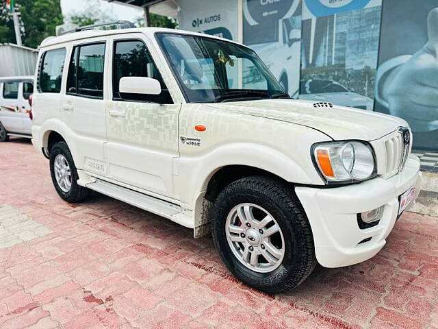 Used Mahindra Scorpio [2009-2014] VLX 2WD BS-IV in Ahmedabad