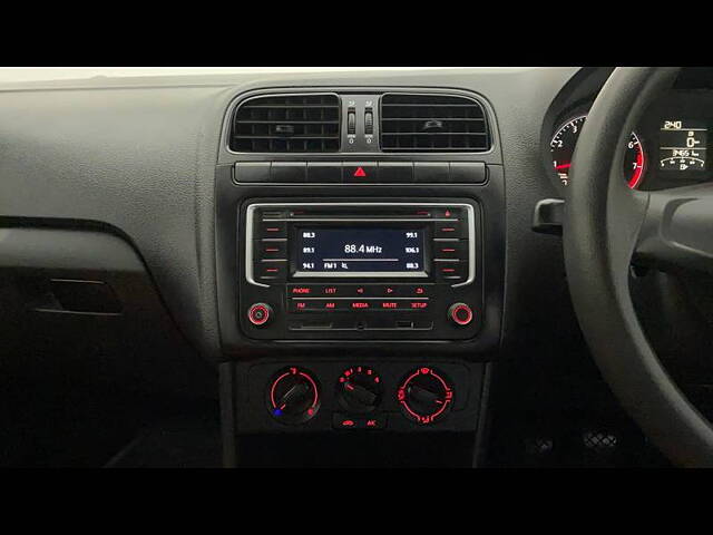 Used Volkswagen Ameo Comfortline 1.0L (P) in Navi Mumbai