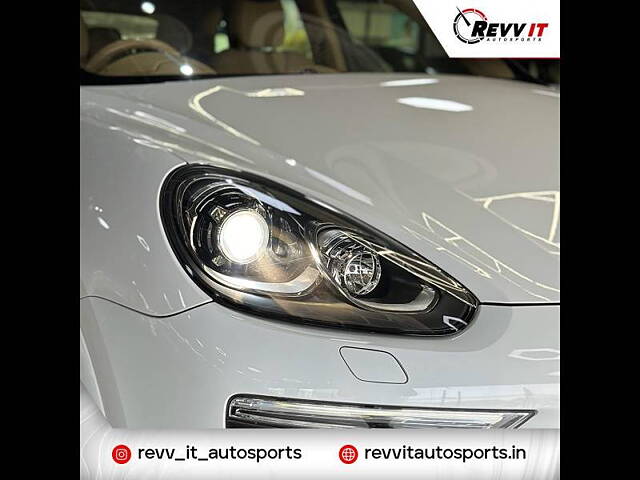 Used Porsche Macan Base [2021-2023] in Gurgaon