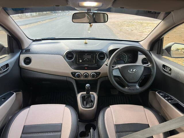 Used Hyundai Grand i10 Magna AT 1.2 Kappa VTVT in Ahmedabad