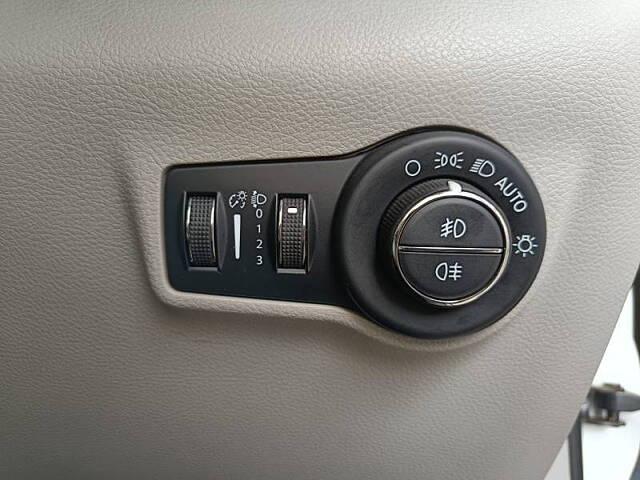 Used Jeep Compass Limited (O) 1.4 Petrol DCT [2021] in Mumbai