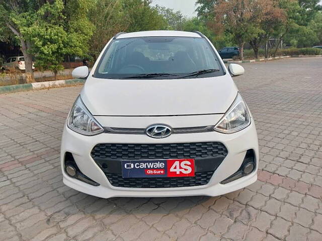 Used 2017 Hyundai Grand i10 in Delhi