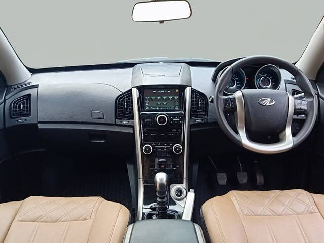 Used Mahindra XUV500 W7 [2018-2020] in Noida