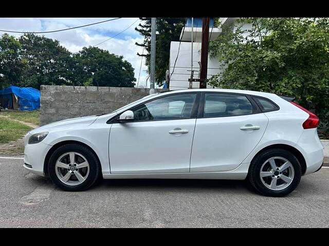 Used Volvo V40 [2016-2019] D3 Kinetic in Hyderabad