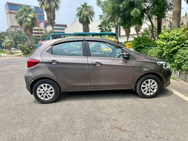 Used Tata Tiago [2016-2020] Revotorq XZ [2016-2019] in Delhi