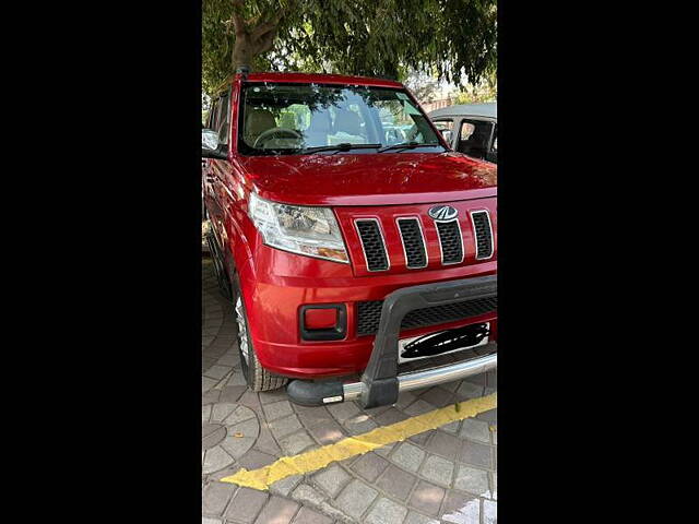 Used 2016 Mahindra TUV300 in Delhi