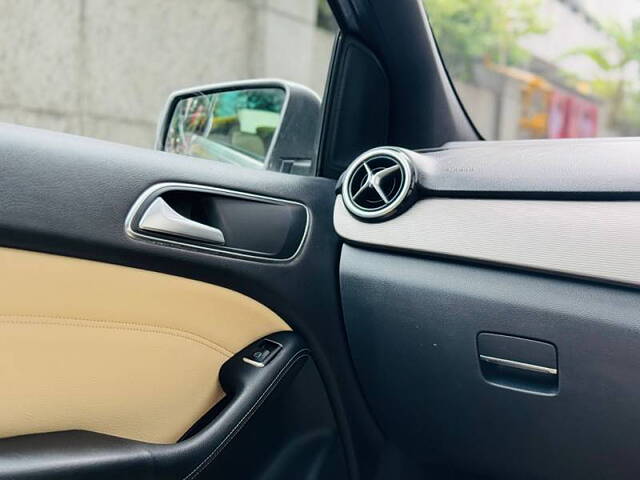 Used Mercedes-Benz B-Class B 200 Sport CDI in Kolkata