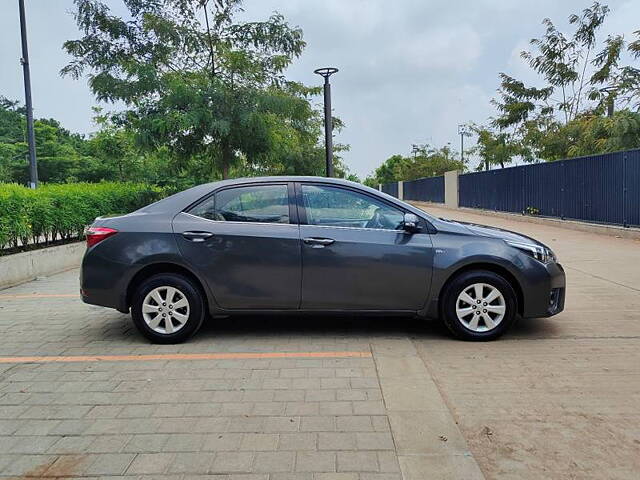 Used Toyota Corolla Altis [2011-2014] 1.8 G in Ahmedabad