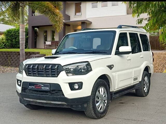 Used Mahindra Scorpio 2021 S7 in Delhi