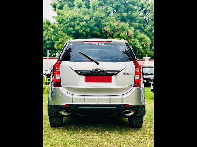 Used Mahindra XUV500 W9 [2018-2020] in Lucknow