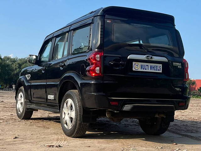 Used Mahindra Scorpio 2021 S9 2WD 7 STR in Delhi