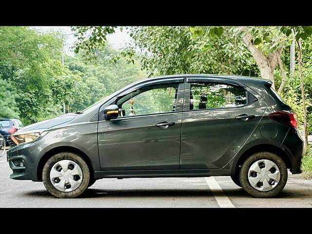 Used Tata Tiago XT CNG [2022-2023] in Delhi