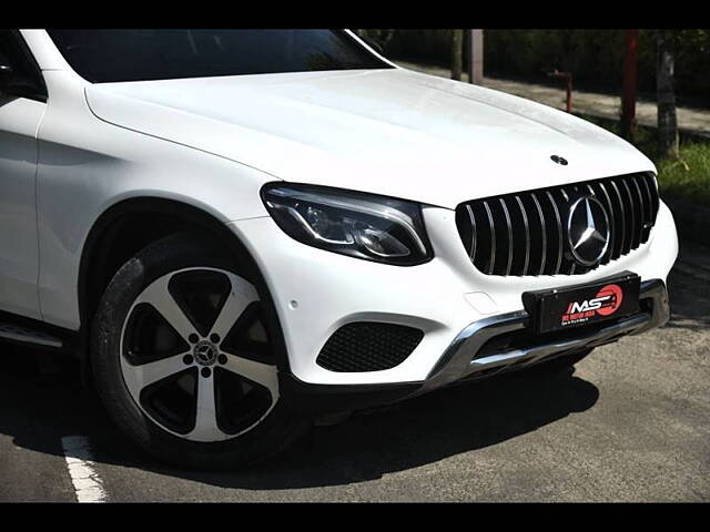 Used Mercedes-Benz GLC [2019-2023] 220d 4MATIC Progressive [2019-2021] in Kolkata