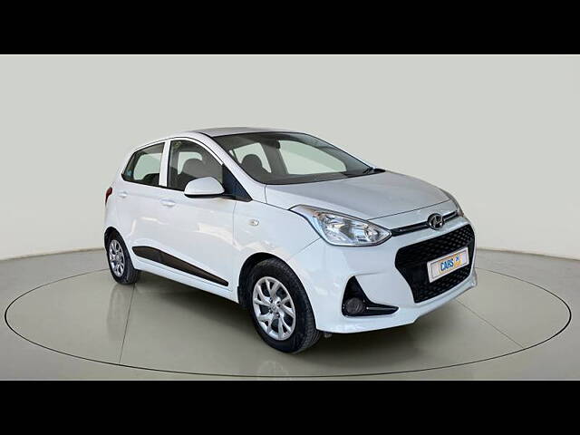 Used 2017 Hyundai Grand i10 in Ahmedabad