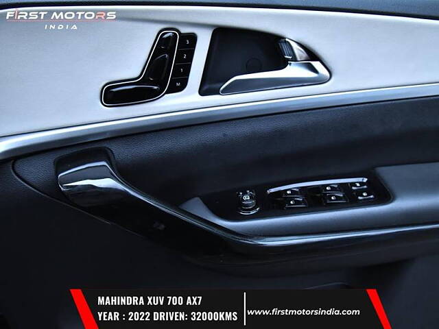 Used Mahindra XUV700 AX 7 Petrol AT 7 STR [2021] in Kolkata